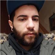 Laureato in Graphic design impartisce lezioni di Photoshop livello base